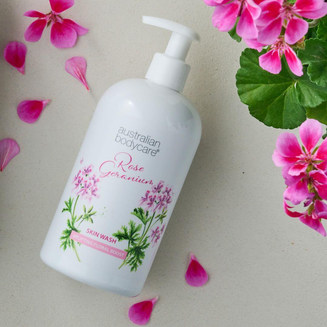 Płyn do mycia ciała z różą Australian Bodycare - Głęboko oczyszczający Płyn do mycia ciała z Tea Tree olejkiem i różą geranium