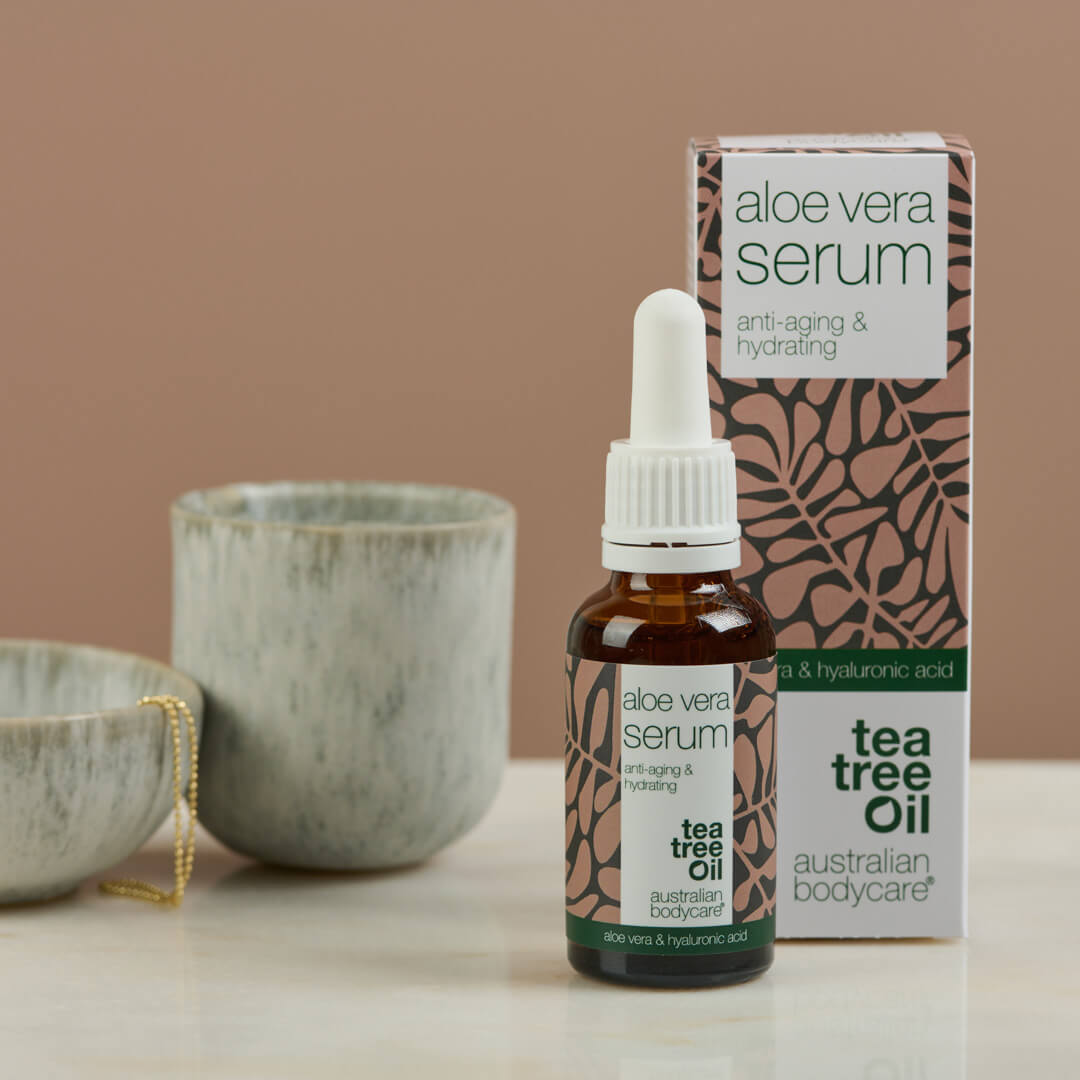Aloesowe serum anti age z witaminami C, E i F — Serum przeciwzmarszczkowe z aloesem, olejkiem z drzewa herbacianego i kwasem hialuronowym